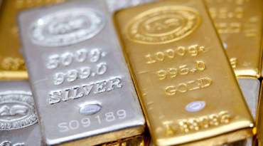 El oro seguirá brillando más que la plata: Goldman Sachs