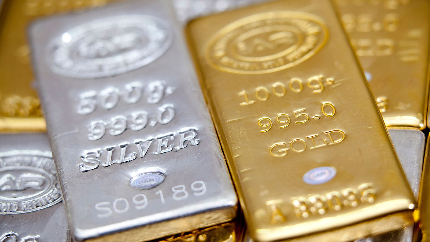 El oro seguirá brillando más que la plata: Goldman Sachs